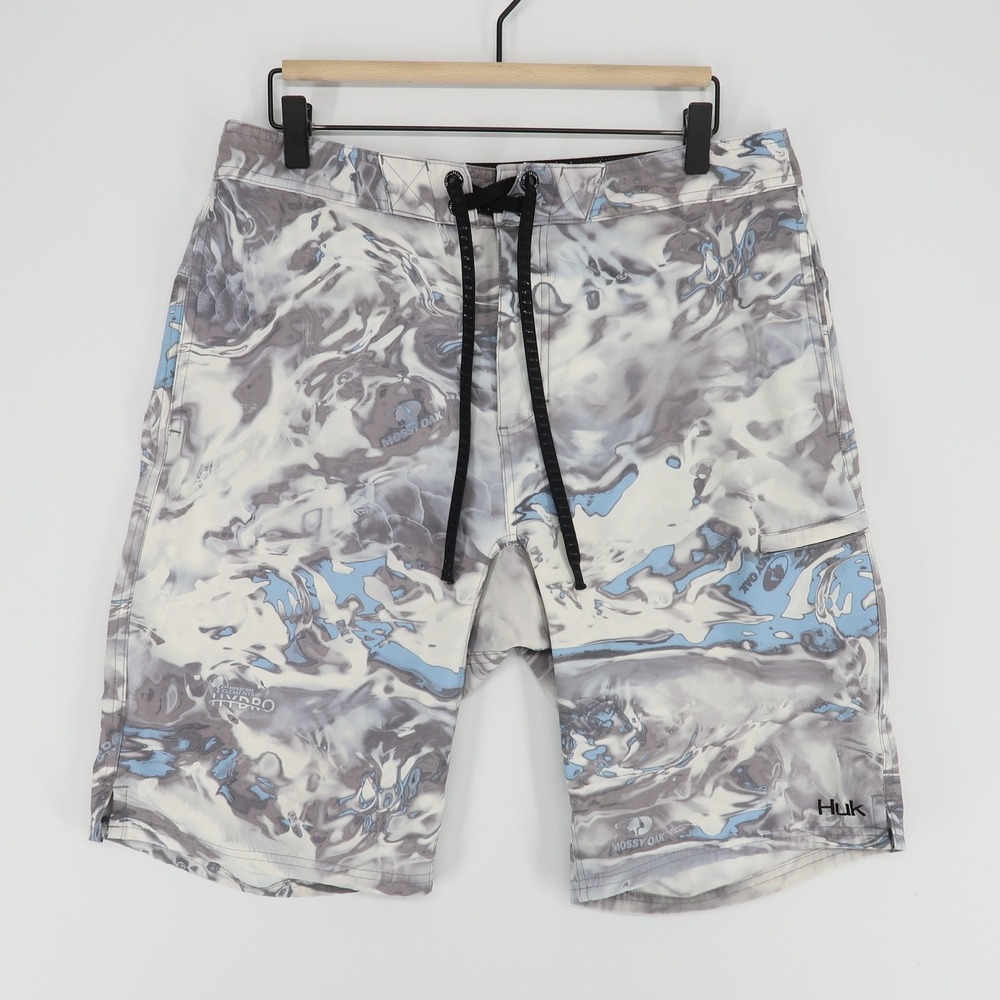 Huk Men's Hybrid Shorts in Marble Pattern
